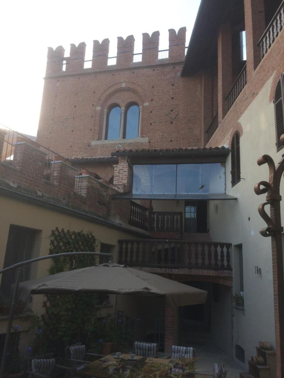 Castello Mellana Bed & Breakfast Rosignano Monferrato Exterior photo