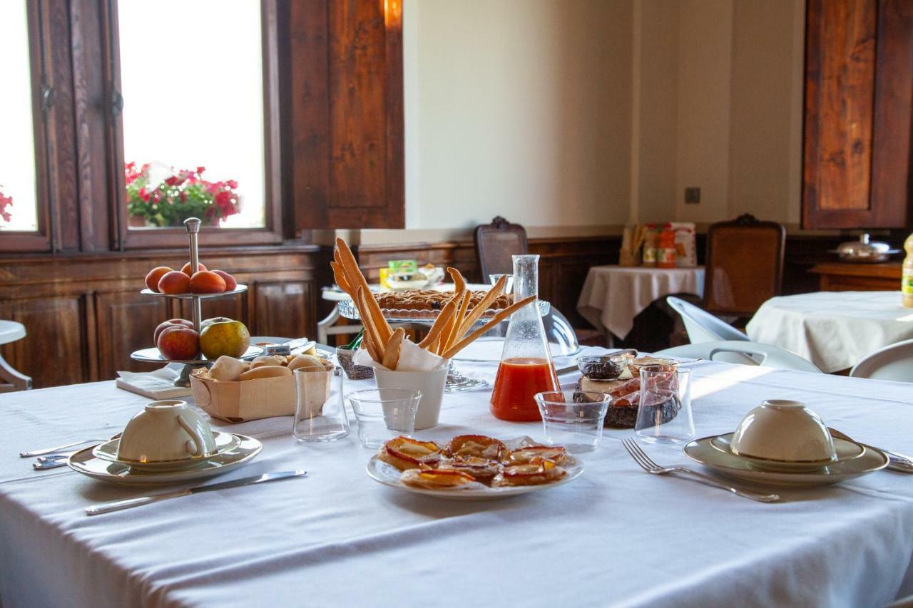 Castello Mellana Bed & Breakfast Rosignano Monferrato Exterior photo