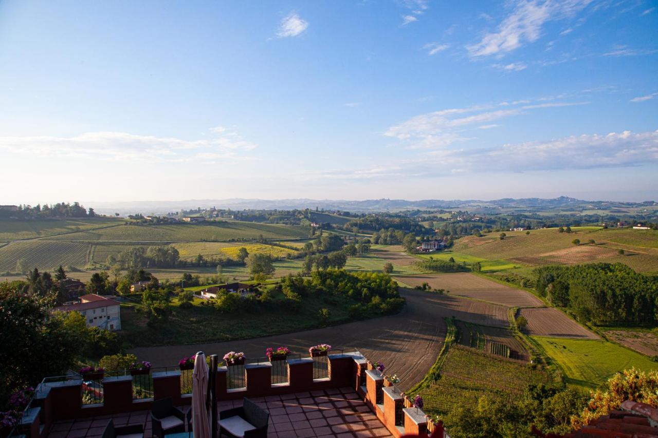 Castello Mellana Bed & Breakfast Rosignano Monferrato Exterior photo